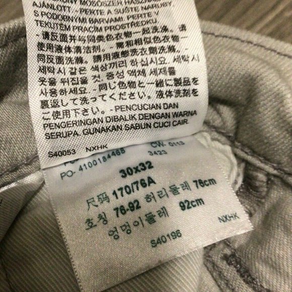 513 Levis JEANS MENS 30W 32L LIGHT GREY WASH SLIM STRAIT - Picture 2 of 9